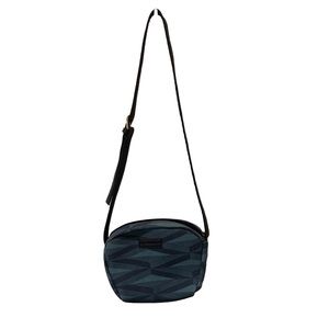 Manaola Purse